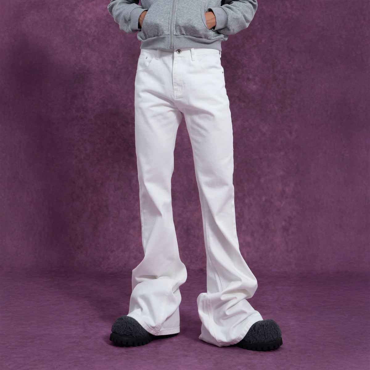 CLP Essential Slim Flared Jeans