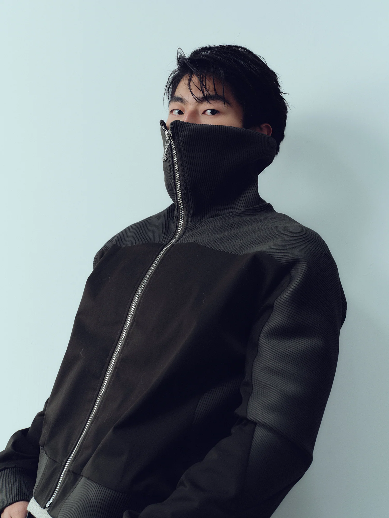 KADAKADA Rib-Spliced Stand-Collar Cropped Jacket