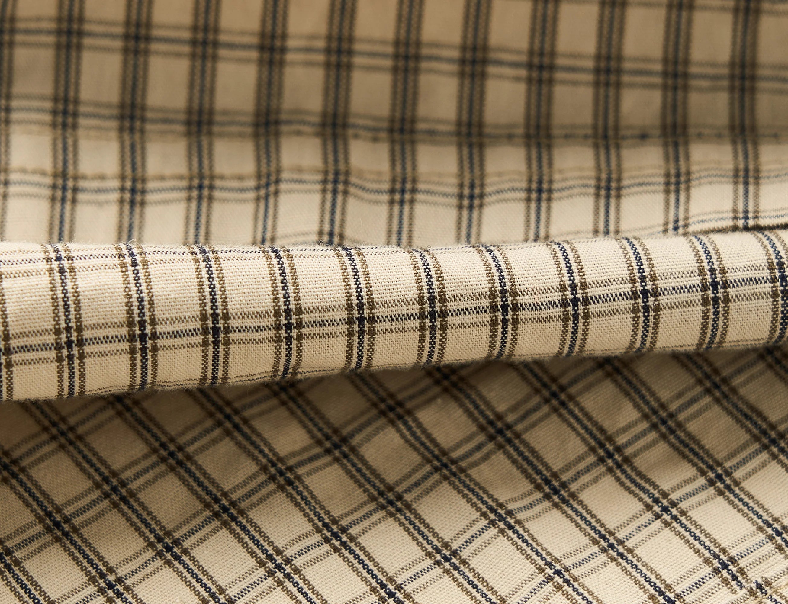 STEEPC Gingham Contrast Patch Boxy Shirt