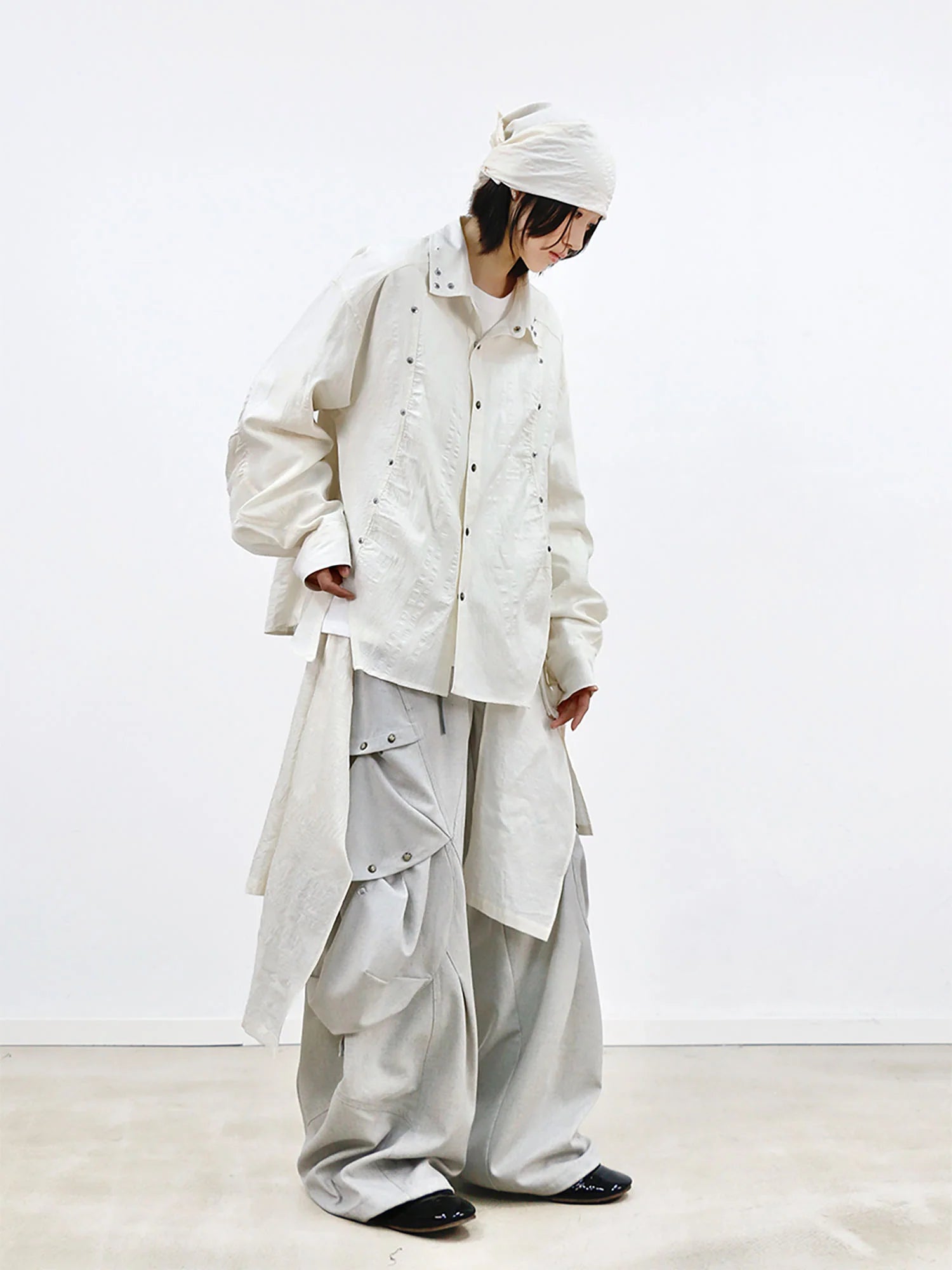 RELABEL Studded Detachable Scarf Shirt White