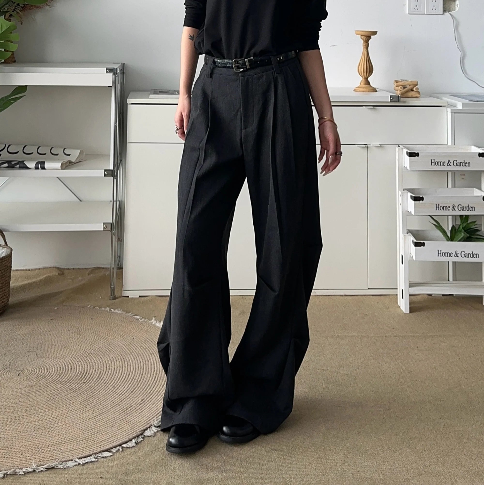 OKAYTHXBYE Geometric Multi-Pleated Trousers