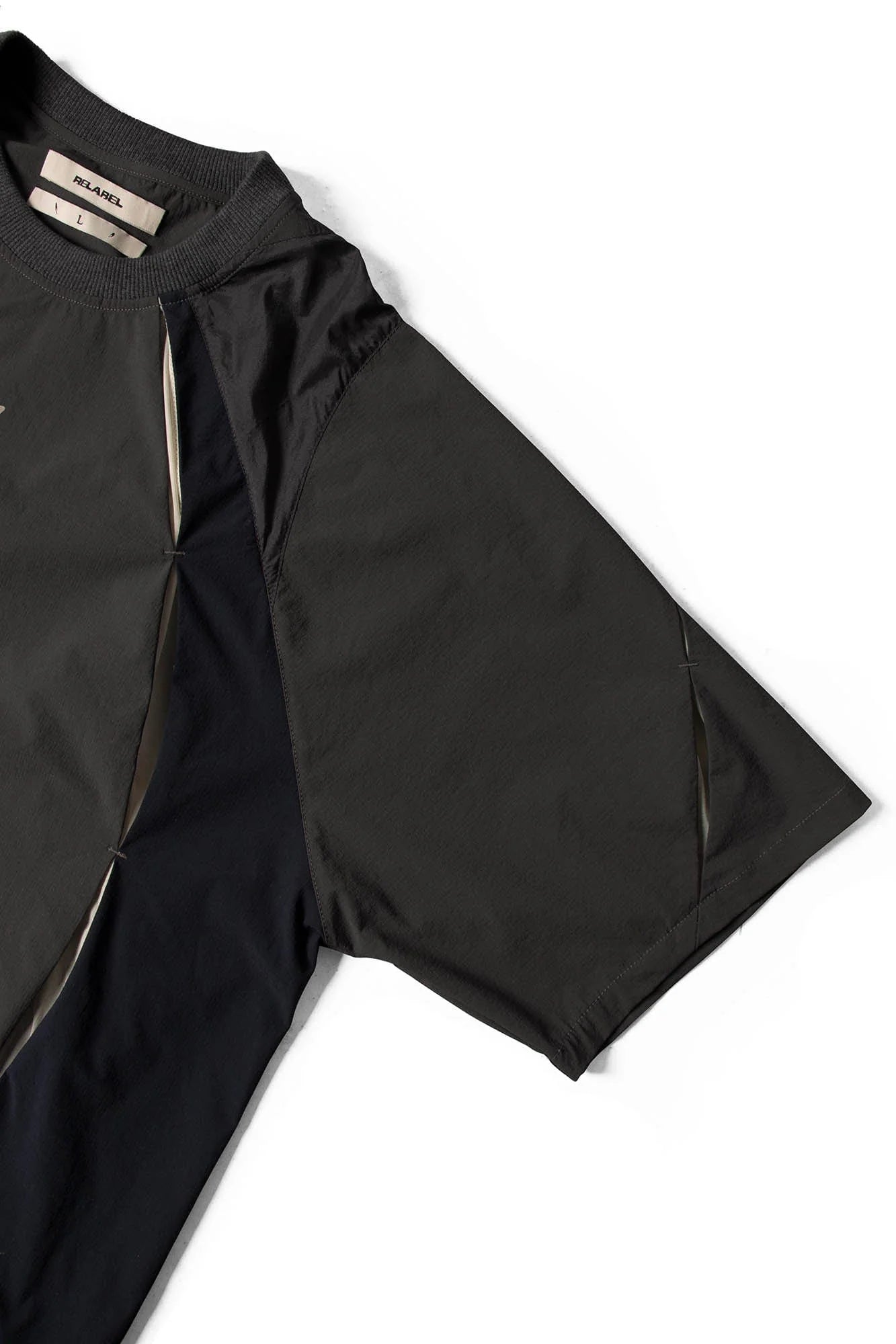 RELABEL Athletic Paneled Tech Quick-Dry T-Shirt