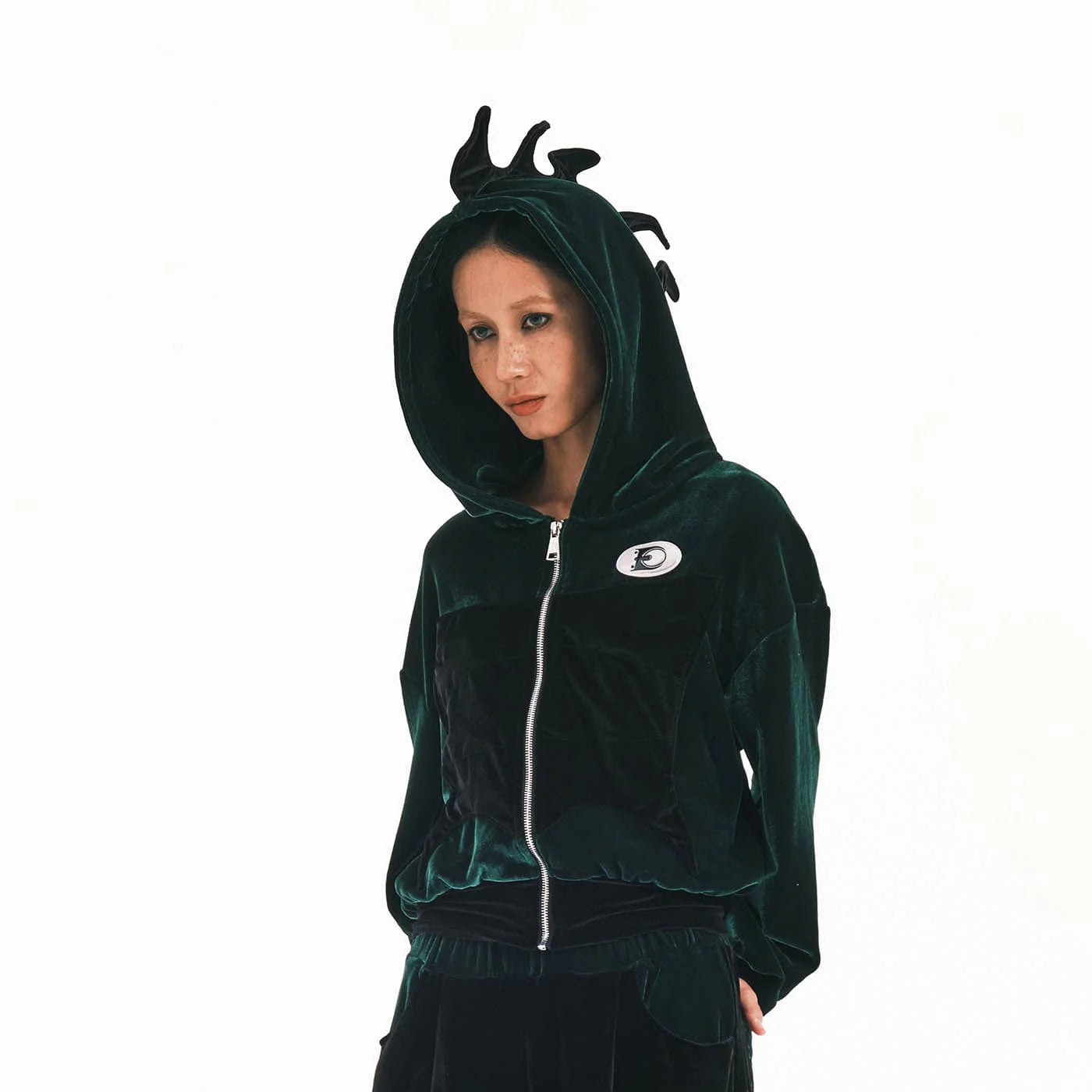 EMBRYO Dinosaur Velvet Cropped Zip-Up Hoodie