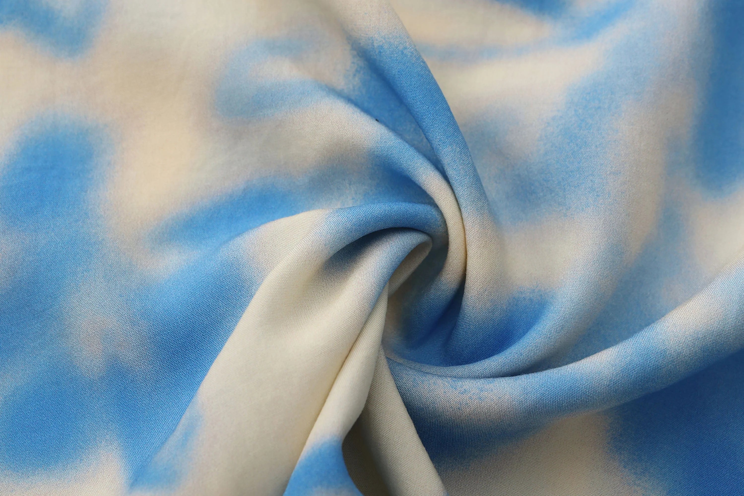 ORAL UTOPIA Airbrushed Floral Tencel Cuban Half Shirt