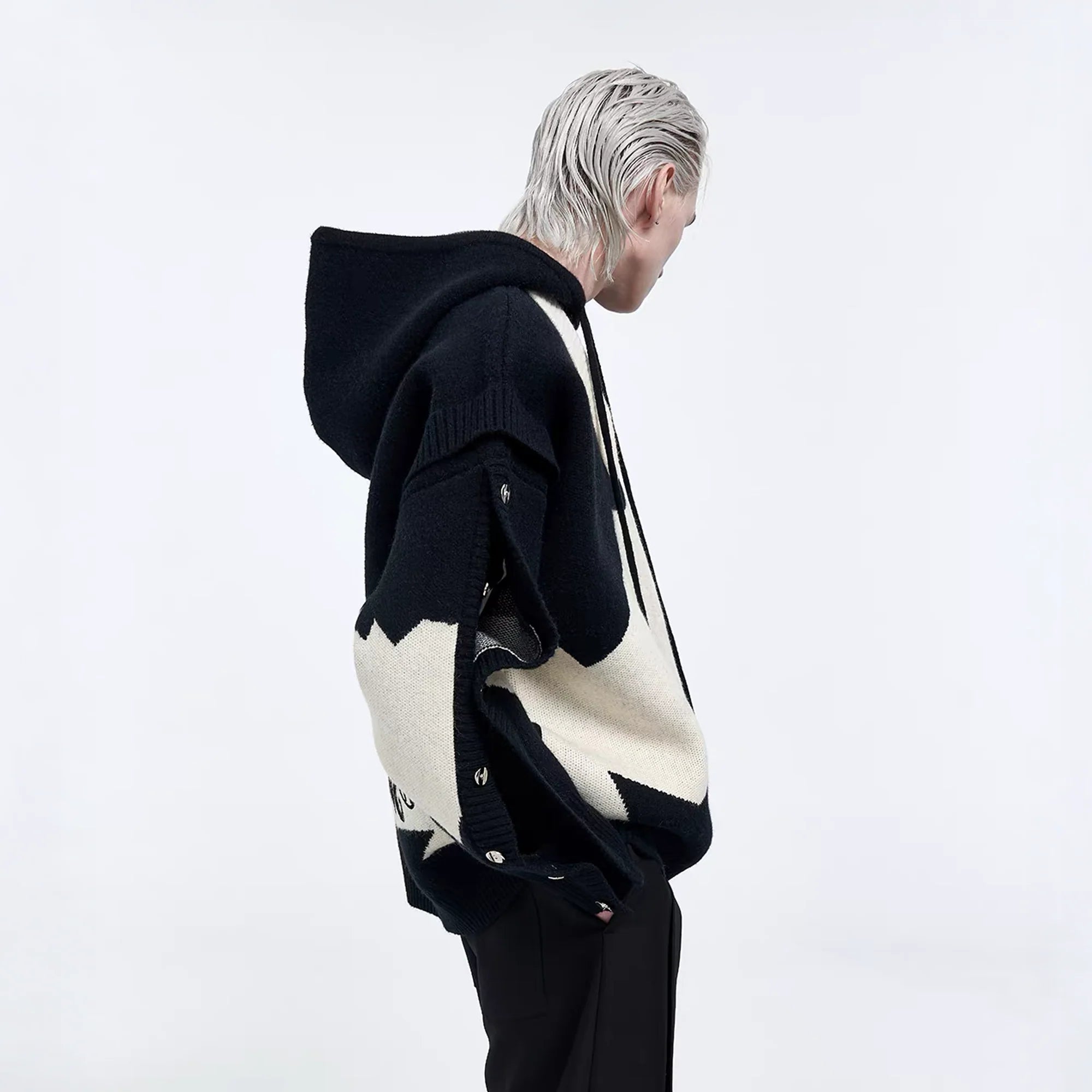 TIWILLTANG Contrast Layered Snap-Sleeves Knit Hoodie