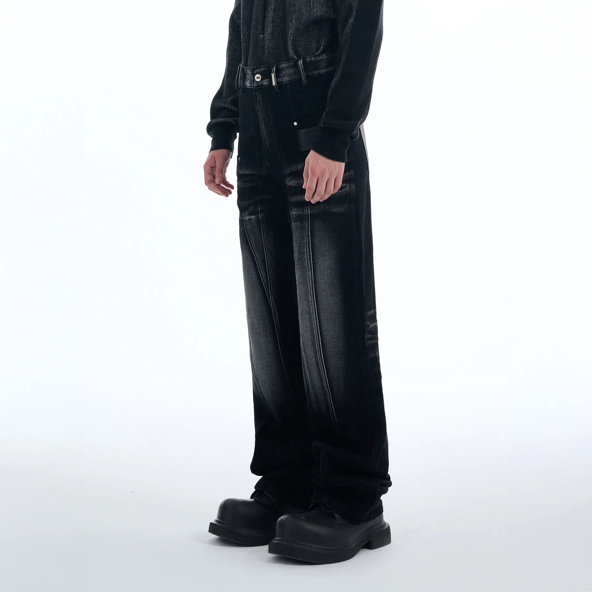 TIWILLTANG Whiskering Washed Panel Straight-Leg Jeans