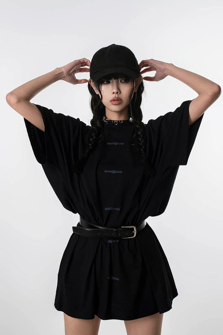 REDH Chinese Button Graphic T-shirt