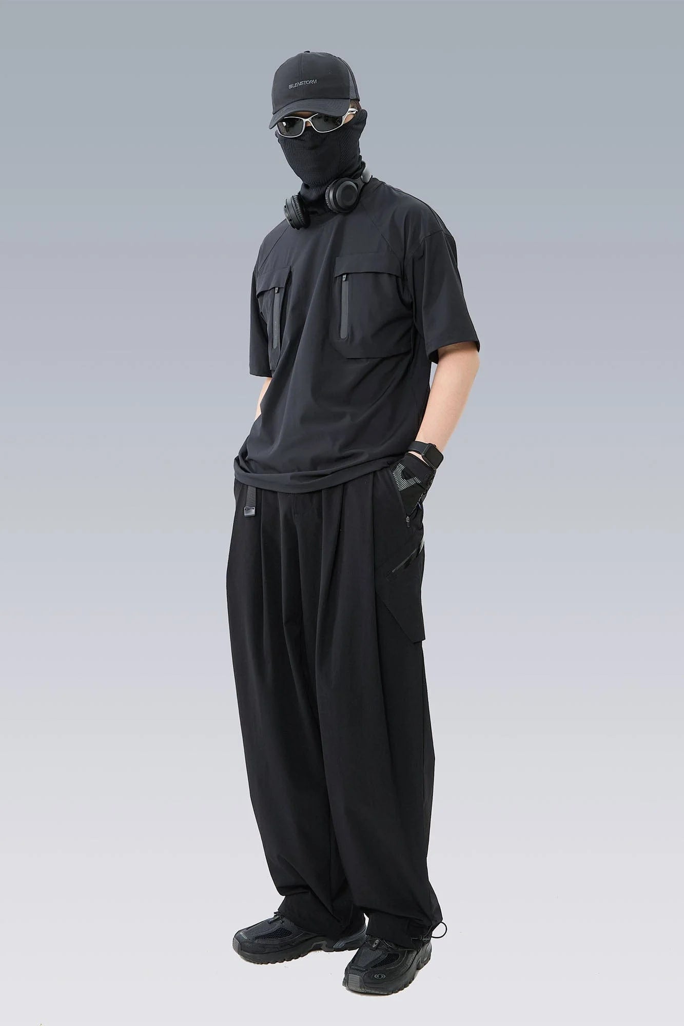 SILENSTORM Tactical Mesh-Back Zip Pocket T-Shirt