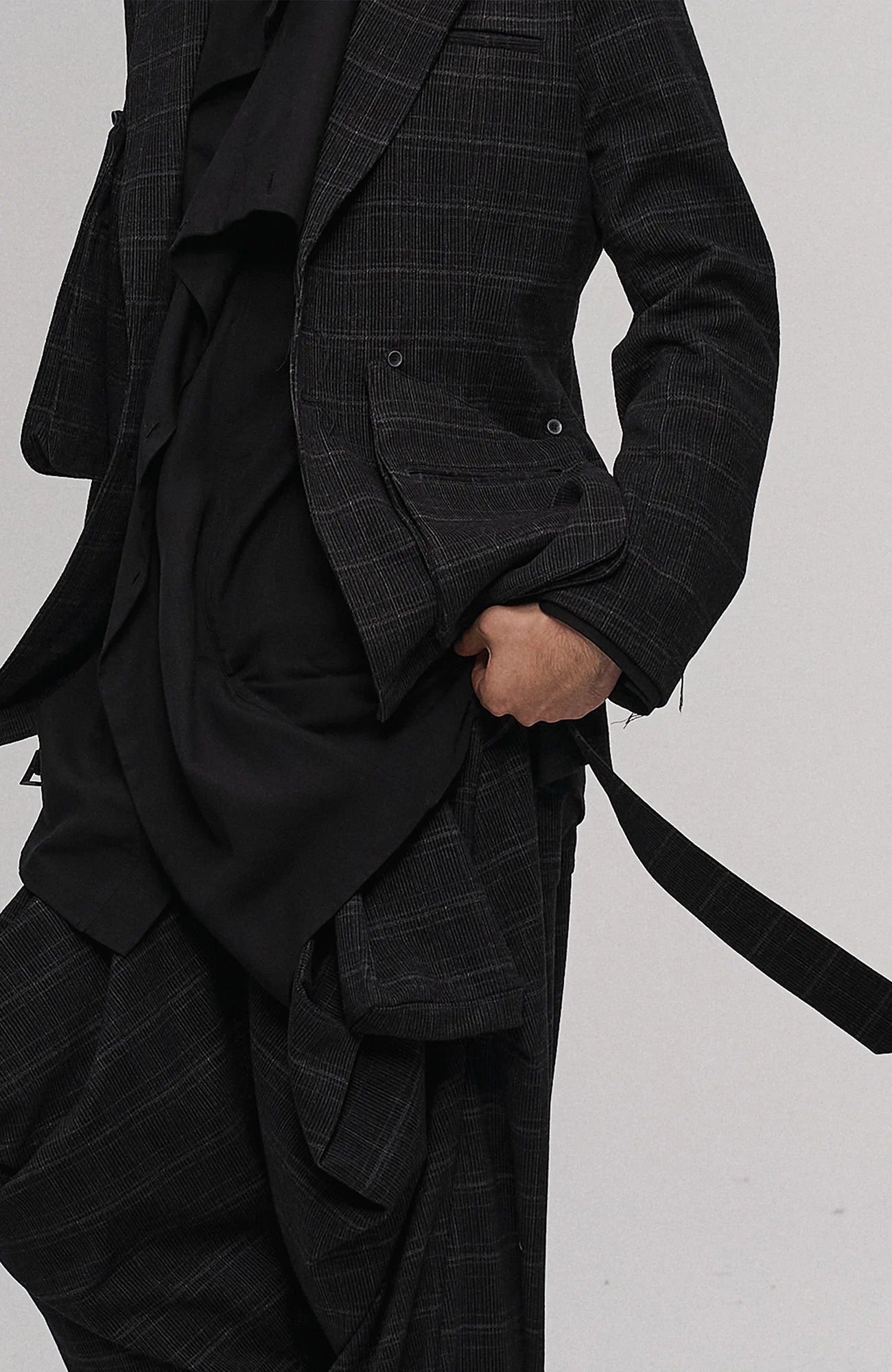 ILNya Nieternite Nifutur Deconstructed Plaid Drop-Crotch Pants