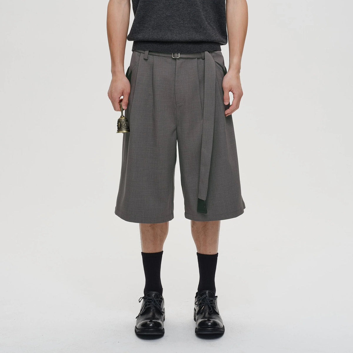 CATSSTAC Pleated Belted Wide-Leg Shorts