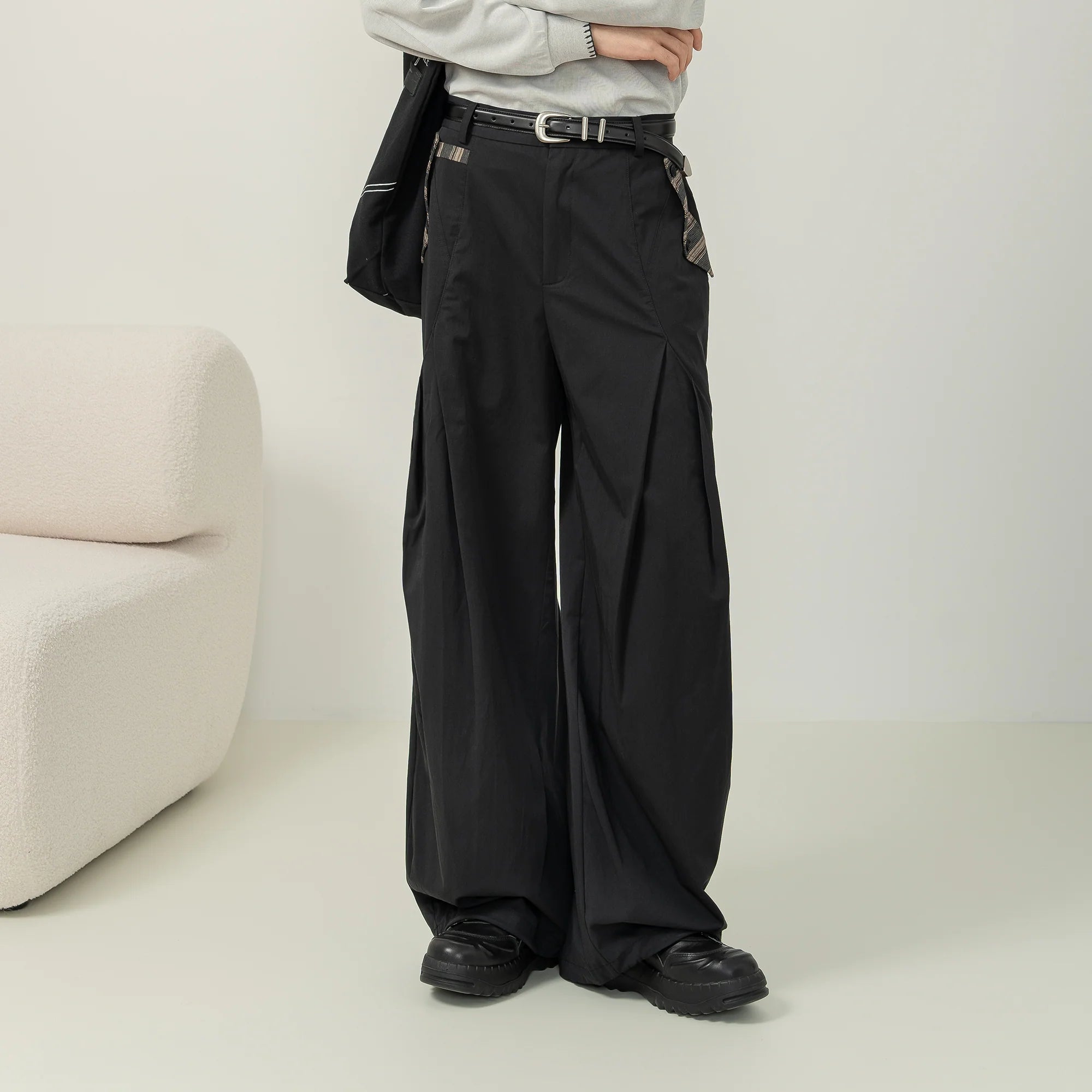 MOITIEDEPETALE Pleated Panel Oversized Cargo Pants