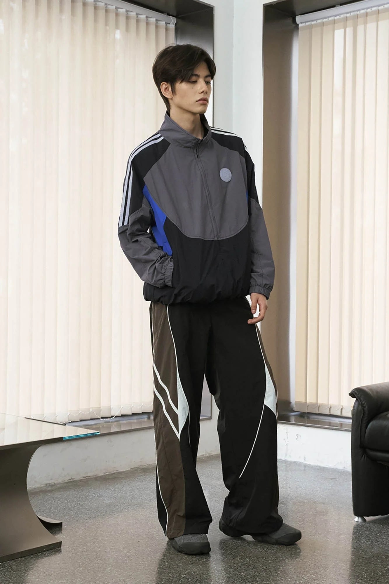 ENSHADOWER Contrast Striped Hem-Drawstring Pants