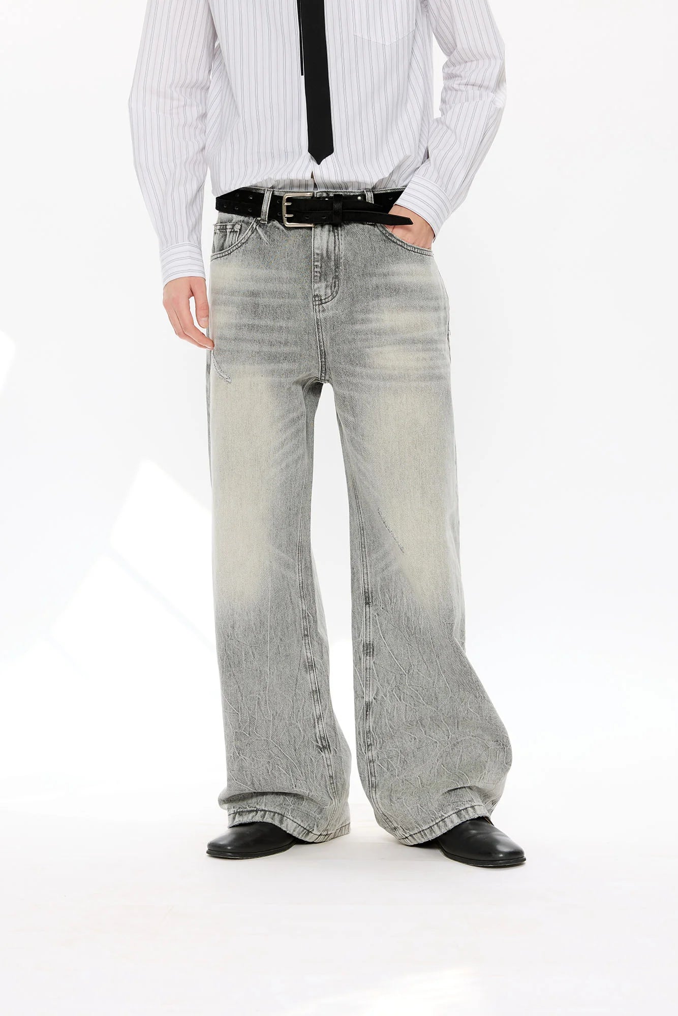 KREATE Whisker Washed Straight-Leg Jeans