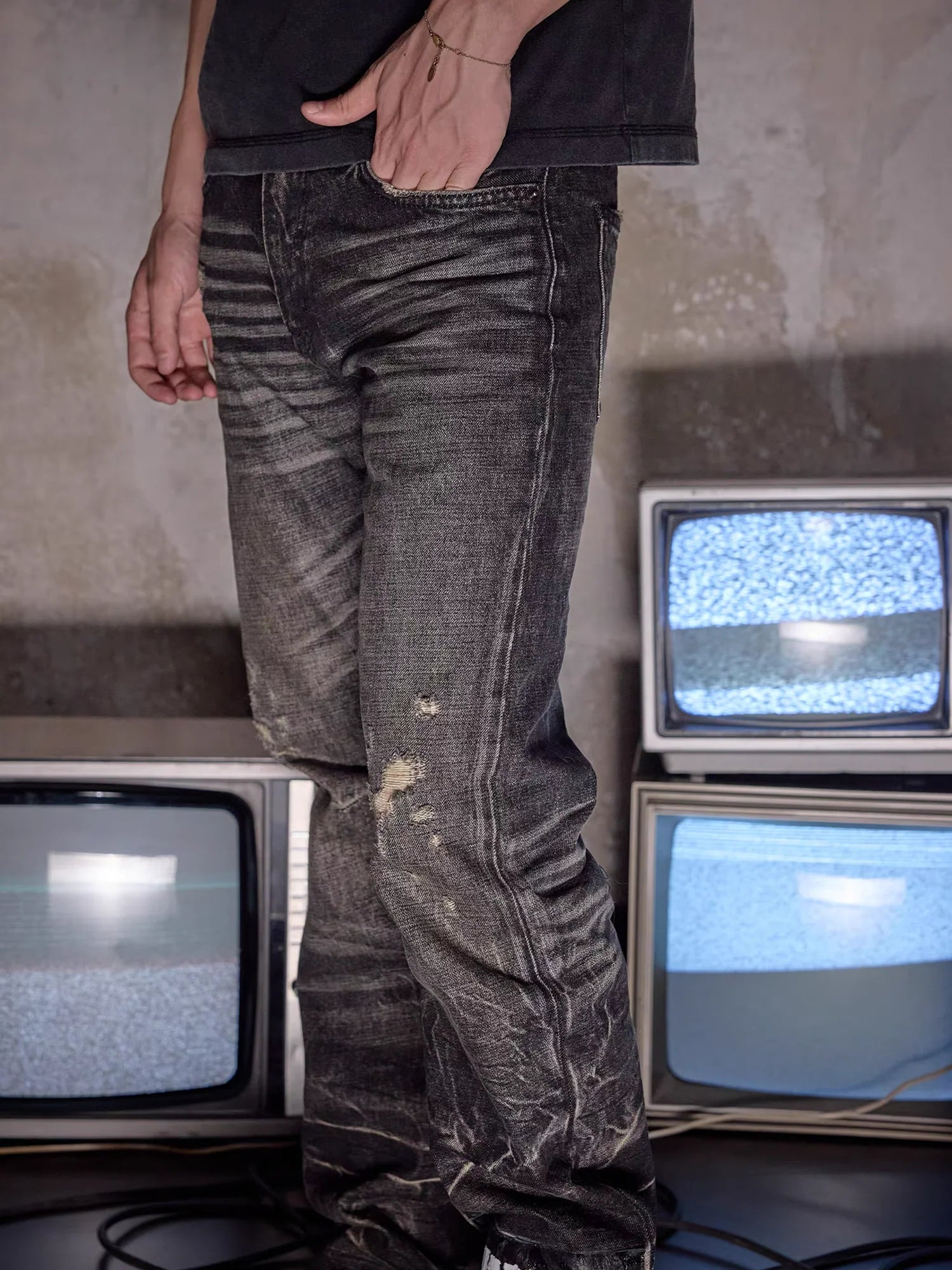 NOTHINGNESS WORLD Distressed Ripple-Wash Graphic Denim Pants