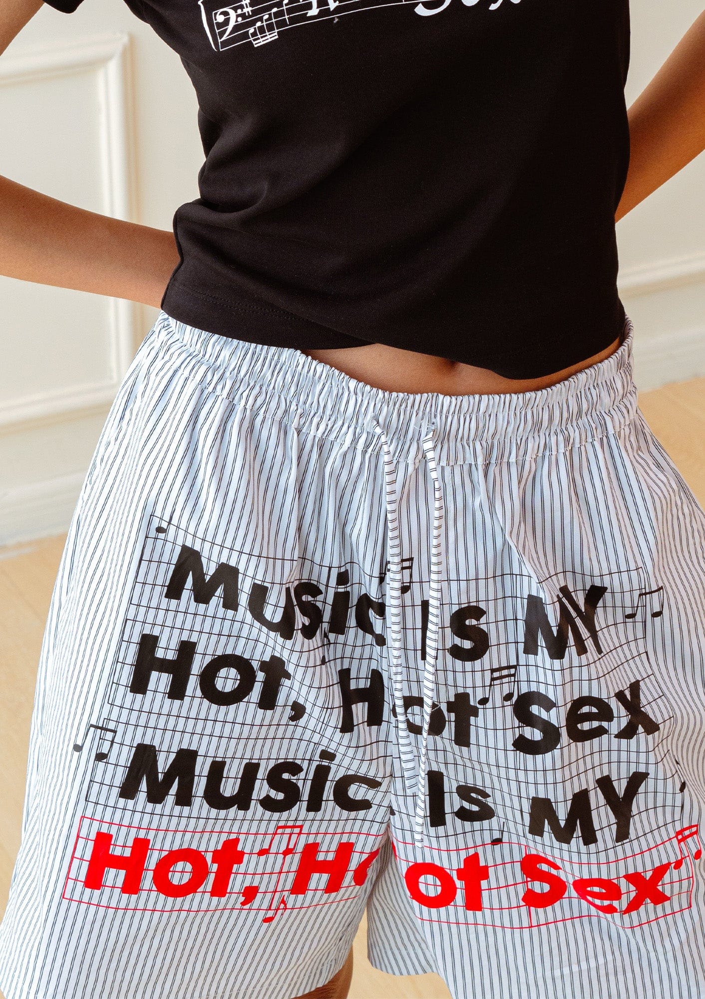 KADAKADA Stripe Slogan Graphic Lounge Shorts