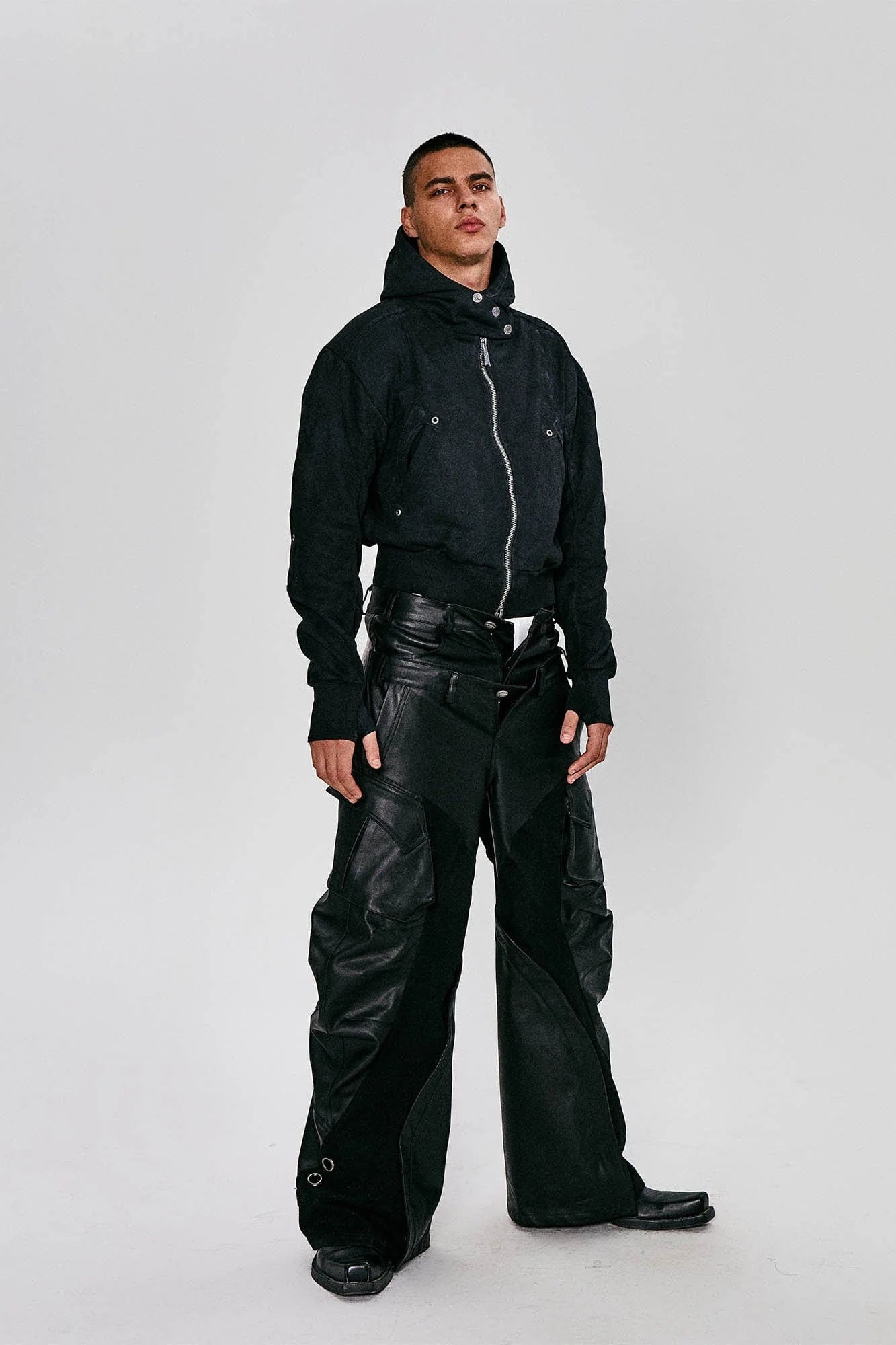 FLYERRER Grommet Spliced Zip-Up Cropped Hoodie