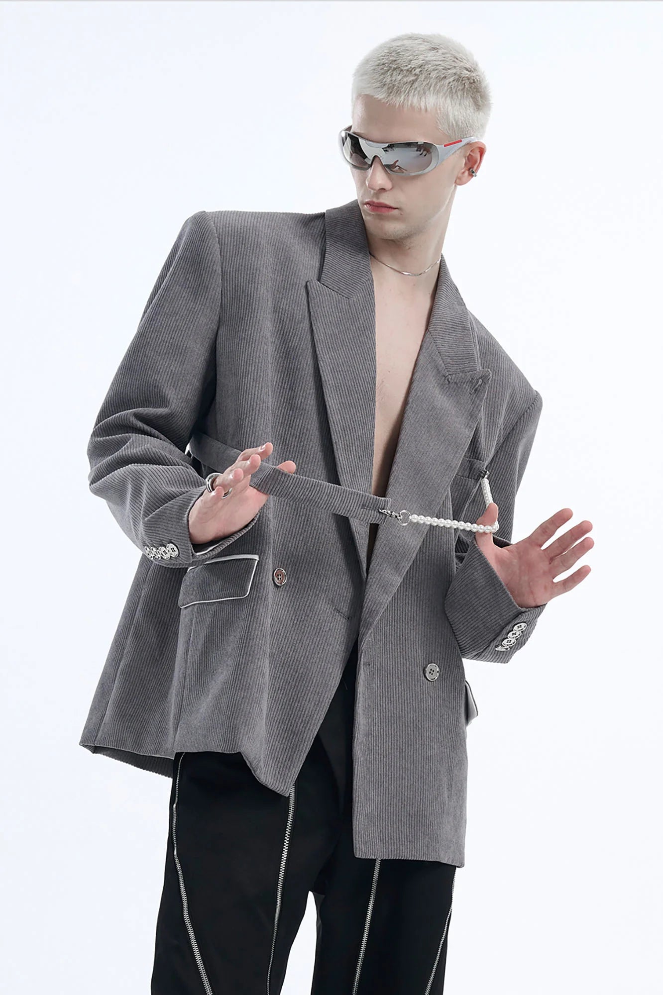 TIWILLTANG Asymmetrical Strap Pearl-Chain Corduroy Blazer