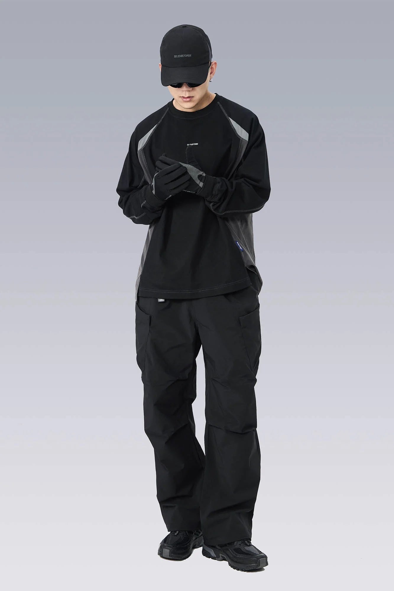 SILENSTORM Multi-Pocket Drawstring Crinkled Pants