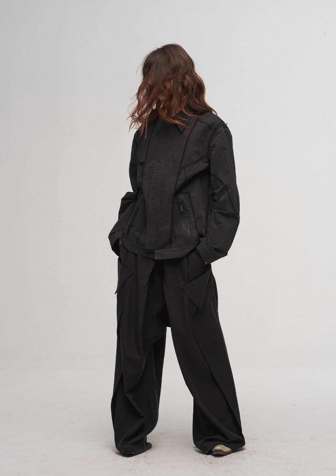 ILNya Nieternite Nifutur Panel Wrinkle Reversible Jacket