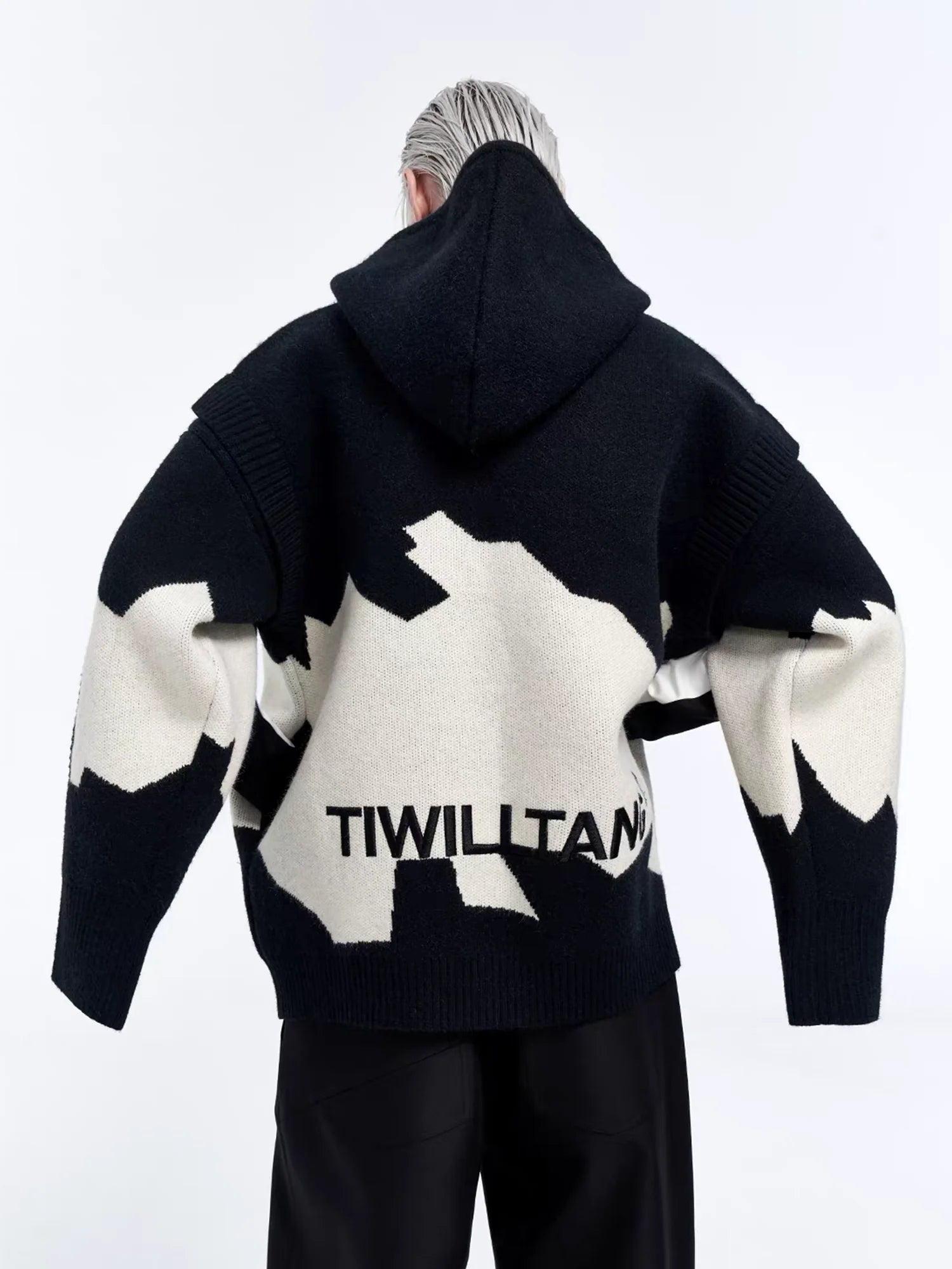 TIWILLTANG Contrast Layered Snap-Sleeves Knit Hoodie
