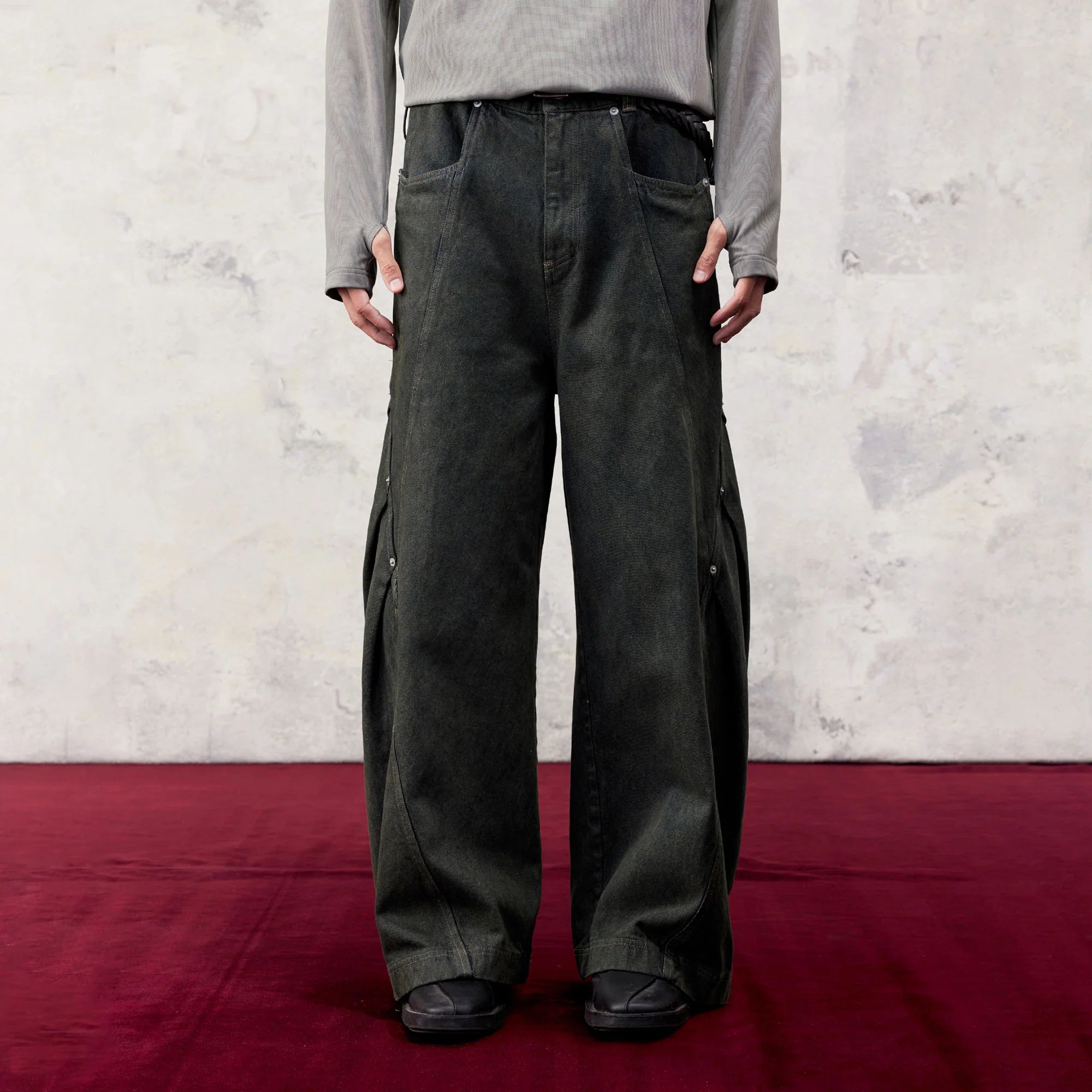 ALVNG AR ANTS Slanted Rivet-Paneled Jeans